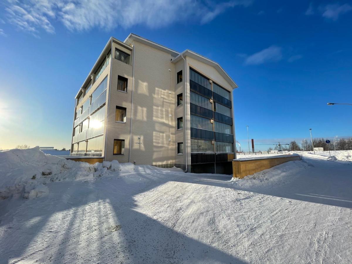 רובניימי Arctic Penthouse Studio With Free Parking And High-Speed Wi-Fi מראה חיצוני תמונה